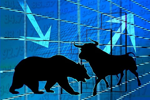 Sensex tanks by 580 points, eight of top 10 firms collectively lose Rs 89,535 crore