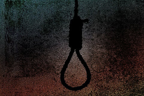 Karnataka: 32-year-old woman kills daughters, commits suicide over financial woes