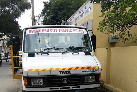 Bengaluru man alleges assault after tiff with contract worker of Traffic police