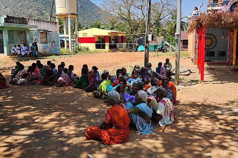 Women in Vachathi 