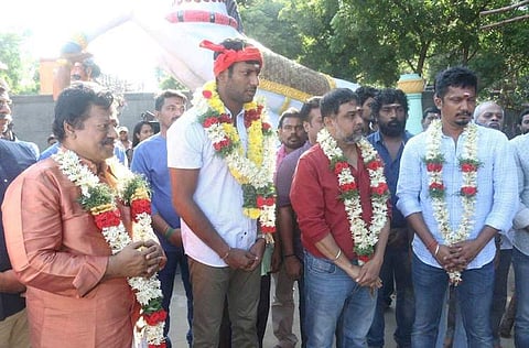 Vishal's 'Sandakozhi 2' launched, finally starts rolling