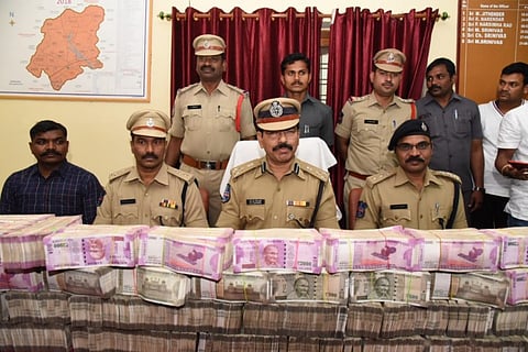 Telangana polls: Cops seize Rs 5.80cr in Warangal, arrest 3 persons