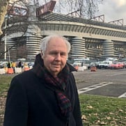 Ian Darke