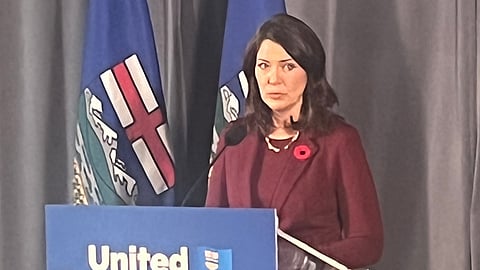 Alberta Premier Danielle Smith acknowledged Prime Minister Justin Trudeau is facing low polling numbers because of Environment and Climate Change Minister Steven Guilbeault's actions. 
