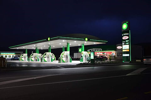 BP CEO sacking will cost him $55.5 million Cdn.