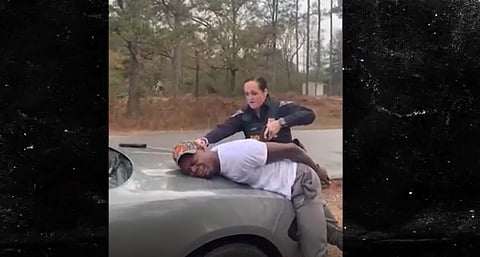Alabama cop tasering black man and laughing