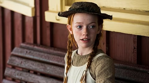 Amybeth McNulty stars as Anne Shirley in "Anne"