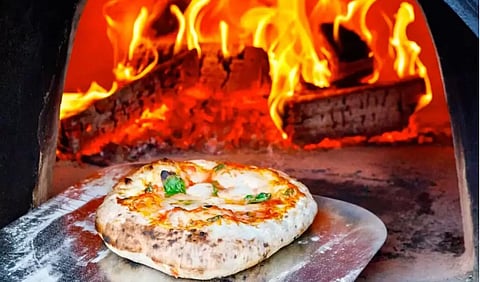 Feds may require charcoal, wood-burning restaurants to report emissions