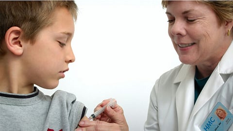 Anti-vax Canadians and concerns about anti-vaxxers are both rising in Canada