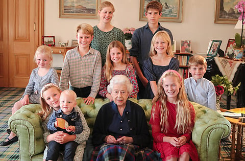 Queen’s last snap with grandkids exposed as digitally altered by Kate Middleton 