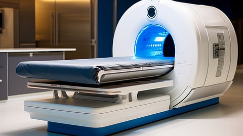 ESMAIL / MOIR: Albertans would benefit from greater access to MRIs and CT scans — private or public 