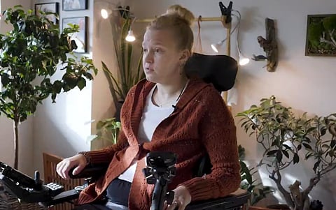 Ontario woman suing Moderna after mRNA booster shot induced full body paralysis