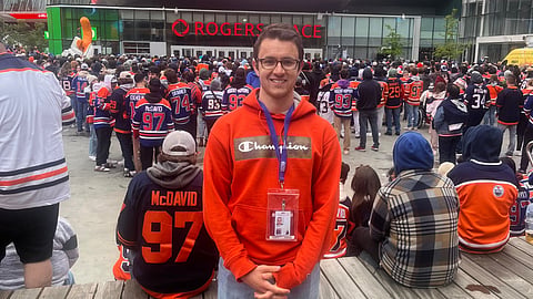 Intrepid Western Standard Alberta Legislature reporter Jonathan Bradley went to an Edmonton Oilers game and learned why people love watching it. 