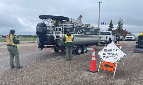 Alberta boosts fines to keep invasive species out