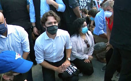 Trudeau takes knee at anti-racism rally
