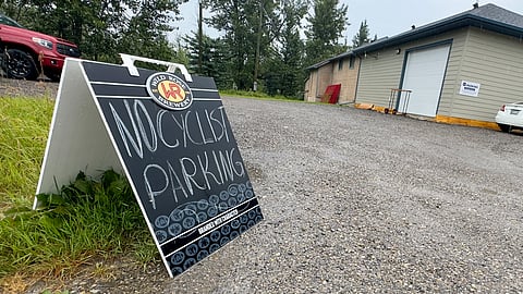 A war of words — and wheels — has erupted in the tiny hamlet of Priddis, 10 km southwest of Calgary