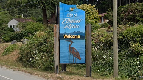 Welcome to Powell River sign