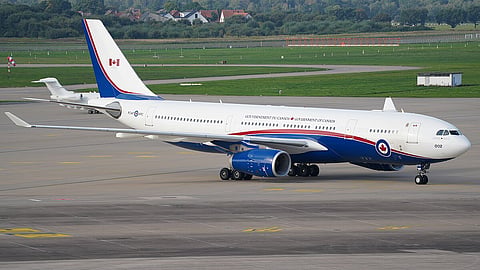 Image of the CC-330 Husky taken at Hannover Airport