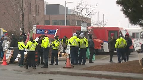 Canada Post.
