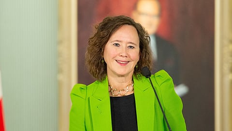 Bronwyn Eyre