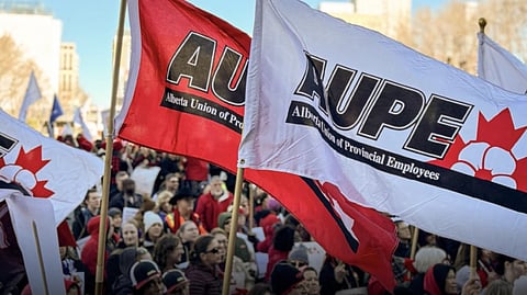 AUPE members 