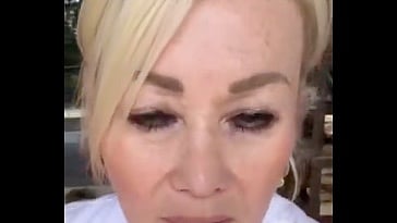 Canadian singer Jann Arden 
