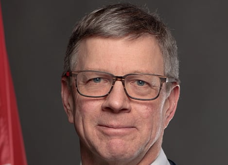 Stephen Lucas