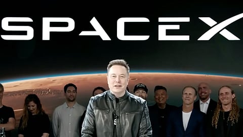  Elon Musk has become the world’s first trillionaire as SpaceX’s stock began trading Friday morning on the Nasdaq at $150 per share.