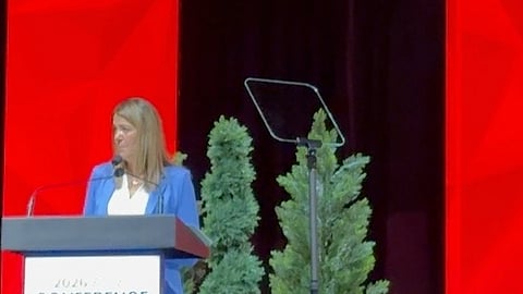 Premier Danielle Smith speaking at the Alberta Industrial Heartland Association conference. 