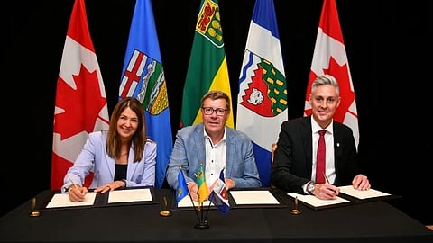 Alberta Premier Danielle Smith (left), Saskatchewan Premier Scott Moe, and Northwest Territories Premier R.J. Simpson. 