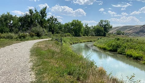 Coalbanks Trail