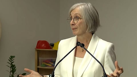 Jobs and Families Minister Patty Hajdu did not give a deadline for reaching the original $10 average.