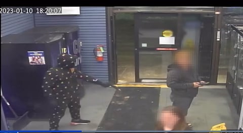 WATCH: Edmonton pawn shop robbers strike again, shots fired