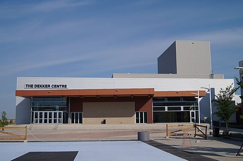 Sask arts centre hosts drag queen bingo fundraiser, claims harassment from community
