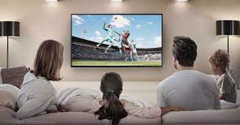 CRTC report says conventional TV in 'downward trajectory'