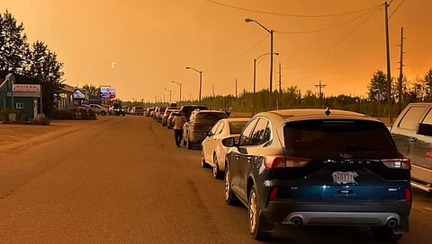 Evacuation order issued for Hay River NWT cause of wildfire, residents airlifted out