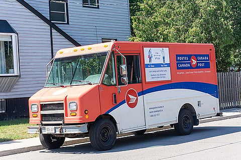 Canada Post to sell SCI subsidiary