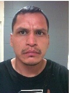 Calgary police warn about dangerous sex offender wandering around city