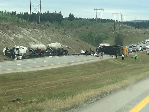 UPDATE: Head-on crash west of Calgary claims two lives
