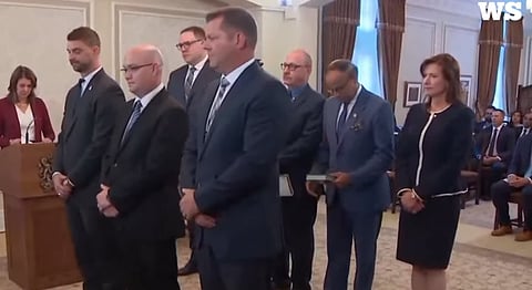 HANNAFORD: Smith's provincial unity cabinet
