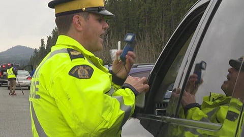 BC Mounties plan road check crackdown over long weekend