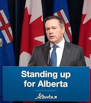 Indigenous group calls for Kenney to remove staffers