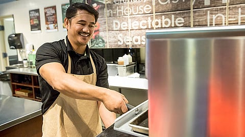 AHS outsourcing food vendors at Calgary, Edmonton sites