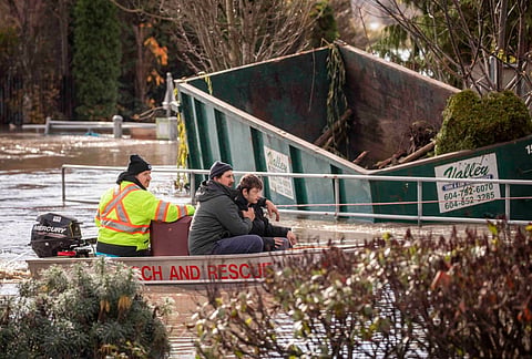 Aid could be withheld from Canadians who decline disaster insurance, federal report suggests