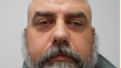 Calgary police warn public about high-risk offender released into city