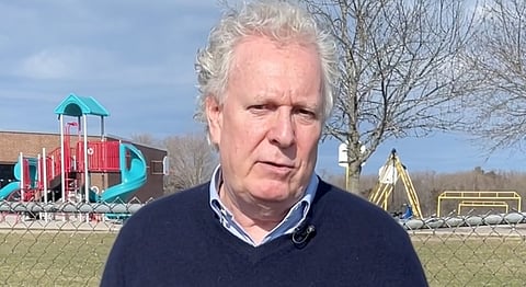 Charest condemns Poilievre for wanting to 'tear down' institutions