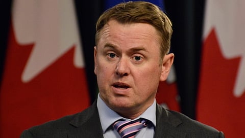 Alberta will require any gun confiscator to be licenced by the province