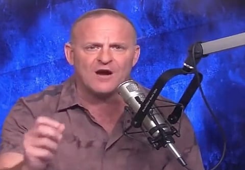 WATCH: US podcast host calls for people to not comply with mask requirements