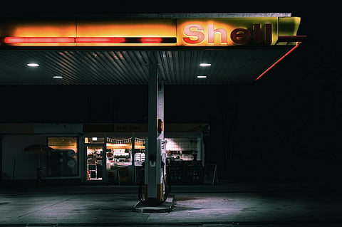 Gas prices push up August inflation to 4%, pressures Bank of Canada to control inflation