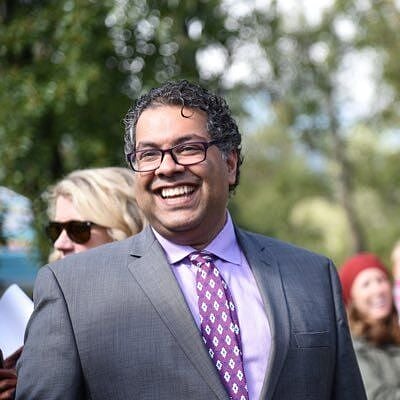 Nenshi to Madu: Mind your own business on police defunding